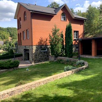 Ватутіна, 85