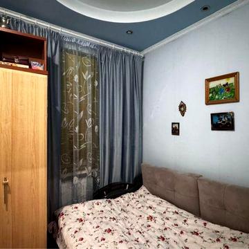 Продаж 3 кімнатна квартира вул. Стороженка , центр.