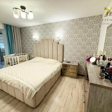 Продаж двохкімнатної квартири на вулиці Головна з ремонтом