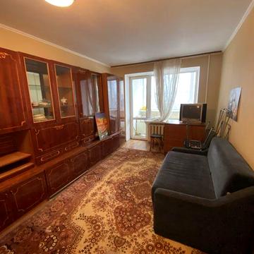 Однокімнатна квартира на Роменській