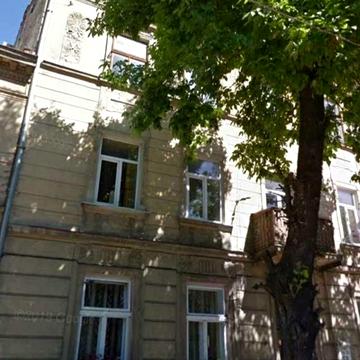 Героїв УПА вул., 50