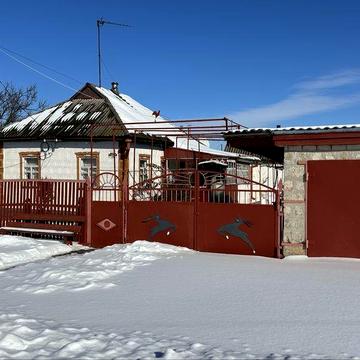 Продам або обміняю  будинок в с. Протопопівка.