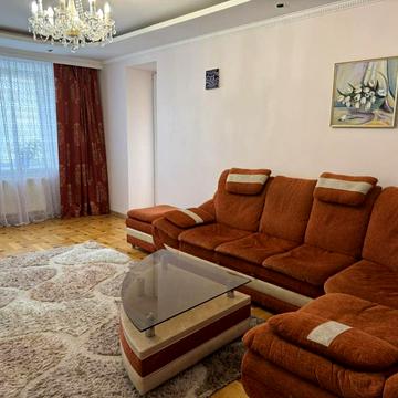 Володимира Лучаковського вул., 7-А