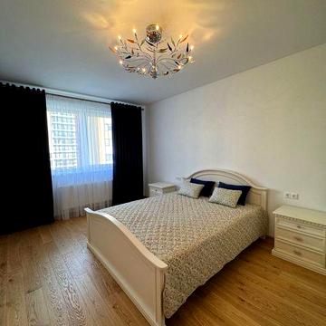 Продам 2к квартиру з ремонтом в новому будинку