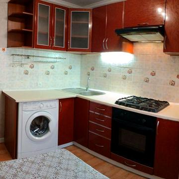 Сдам  1-к. кварт. + спальня на Щорса( Святослава Рихтера)