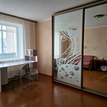 Здам 1-кім.кв з меблями та побутовою технікою.,вул. Покровська. Вільна