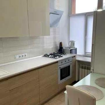 Продам 2к квартиру, метро Університет, вул. Алчевських (90546)