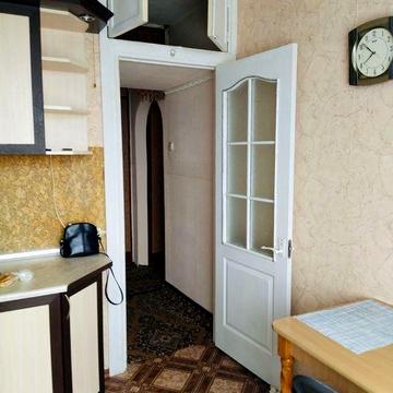 Здам 2- комнатну квартиру по вул.  Соборності ( р-н Рокомовського)