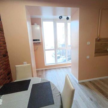 Срочно! 2х комнатная в кирпичном доме на Бочарова с АОГВ