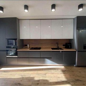 1 кім квартира на Парковій Алеї