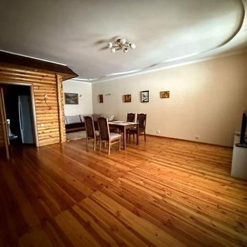 Продаж 4-кімнатної квартири без комісії, власник