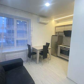 Здам в оренду однокімнатеу квартиру майже в самому центрі міста