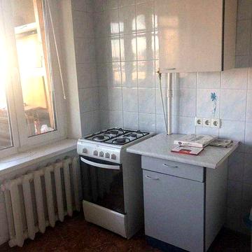 Оренда 1 но кімнатної на Бучми 8