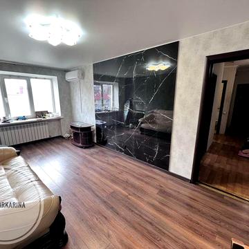 Продаж 3к квартири Яхт-клуб/8 березня на 5 поверсі з 5