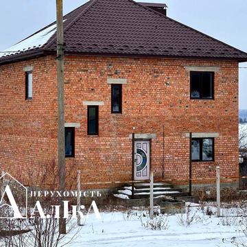 В продажі новий чудовий будинок!