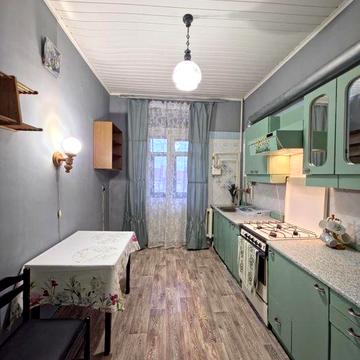 Аренда 2кКв Центр ул.Короленко 2