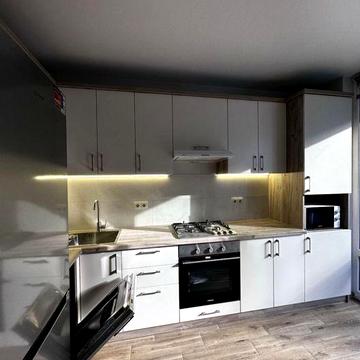 Фемелі Плаза 2-кімнатна