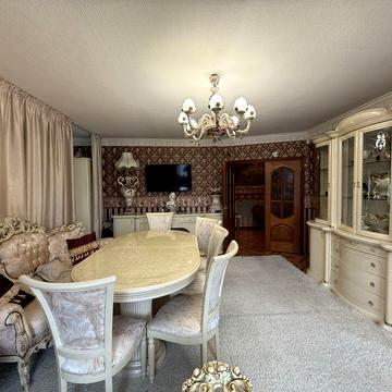 Аренда большой 3к на Соборной