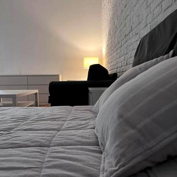 Шептицьких вул., 10