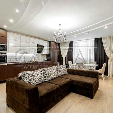 Простора 4-кімн. Квартира 160 м²  центр Києва панорамні вікна, паркінг