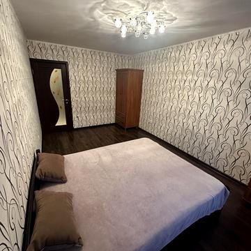 Голосіївська вул., 7