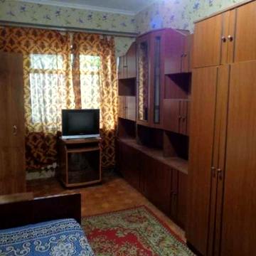 Сдам 2 ком квартиру в частном сект Радостная От Хозяина