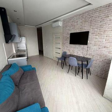 2 кімнатна квартира Ернста Федора