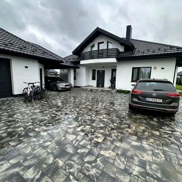 Будинок Рованці 176 м.кв+гараж 36 м.кв+автонавіс