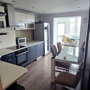 Сдам 3 комнатную квартиру Балковская/Солнечные панели