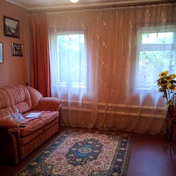 Срочно Хозяйка продаст дом, в доме живут люди