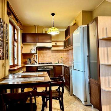 2-кімнатна з Ремонтом, меблями і технікою! Р-н Круг. A11