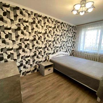 Сдам 2 комнатную Боровского/Химическая