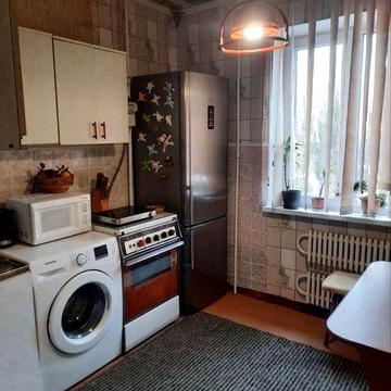 Продаж трикімнатна квартира  на  мкрн. Східний 1