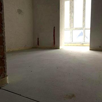 Продаж гарної двокімнатної квартири біля паку