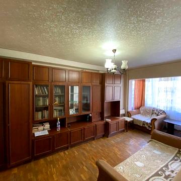 Продаж 2 кімнатної квартири  Русанівка,  вул. Ентузіастів 11/1