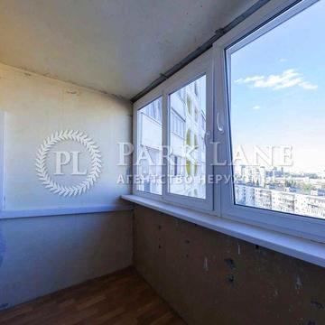 Харківське шосе, 56, метро Харківська Дарницький