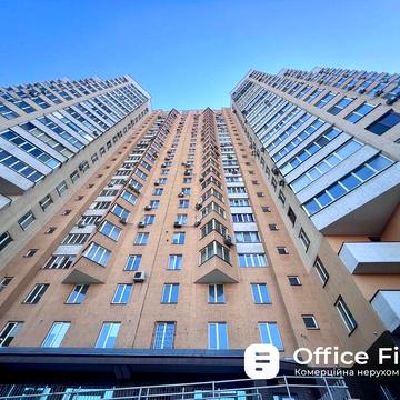 Продаж 3-х кімнатної квартира, 117м2. вул. Cаперно-Слобідська 22.