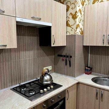 Продам 3 х ком. Сталинка. С Автономным  Отоплением. Центр.