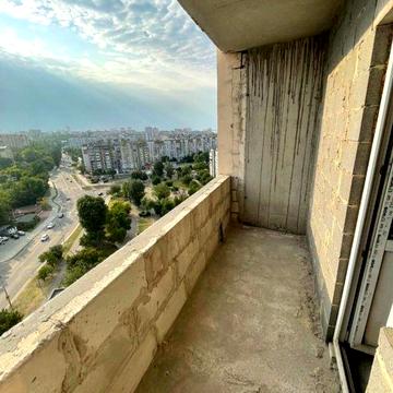 Видова 2-а кв-ра на Митниці