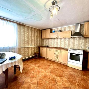 Продаж будинку поруч лісу та з комунікаціями !