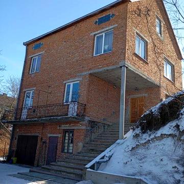 Продається будинок 7 км від Львова