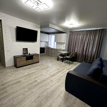 Сдам собственную квартиру в аренду. Жуковского. Центр