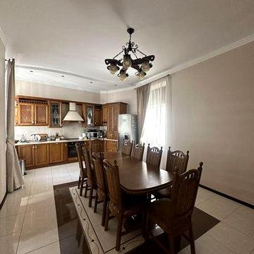 5-к, Вагилевича вул., 10, Центр