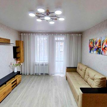 Продам 2х комнатную квартиру в Центре с Ремонтом