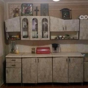 Продається 2х кім. квартира по вул.Мізунського(Садгора)ціна25000 дол.