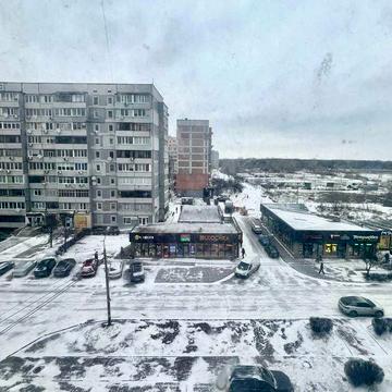 1-комн. 6/10 ул. Українських Соколів 4 мкр. Левый берег