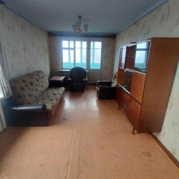 сдаю 3 х комнатную квартиру Космонавтов 84