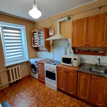 Оренда 1 кім квартири, вул Суботівська, Левандівка