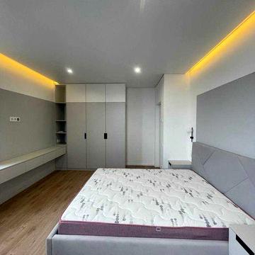 Продаж 2 кімнатної квартири з власною терасою в новобудові