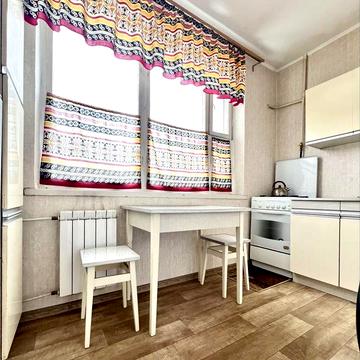 Оренда 1к квартири, вул.Деміївська 55, Метро Голосіївська.